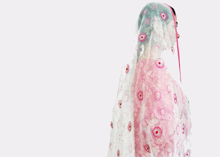 Beigi Eva Rose Kurta Set of 3 by Erui