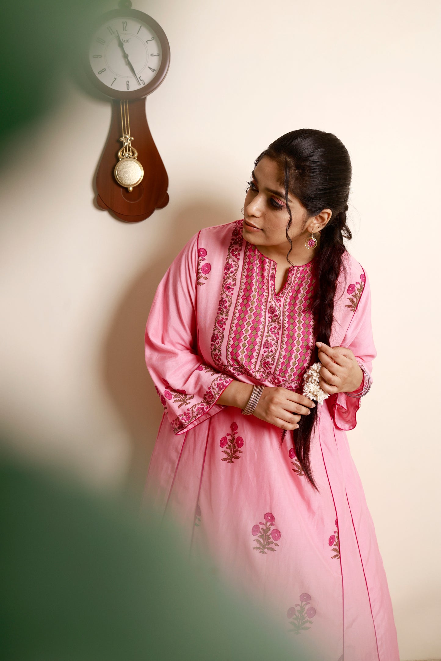 Saanjh Light Pink Kurta Set