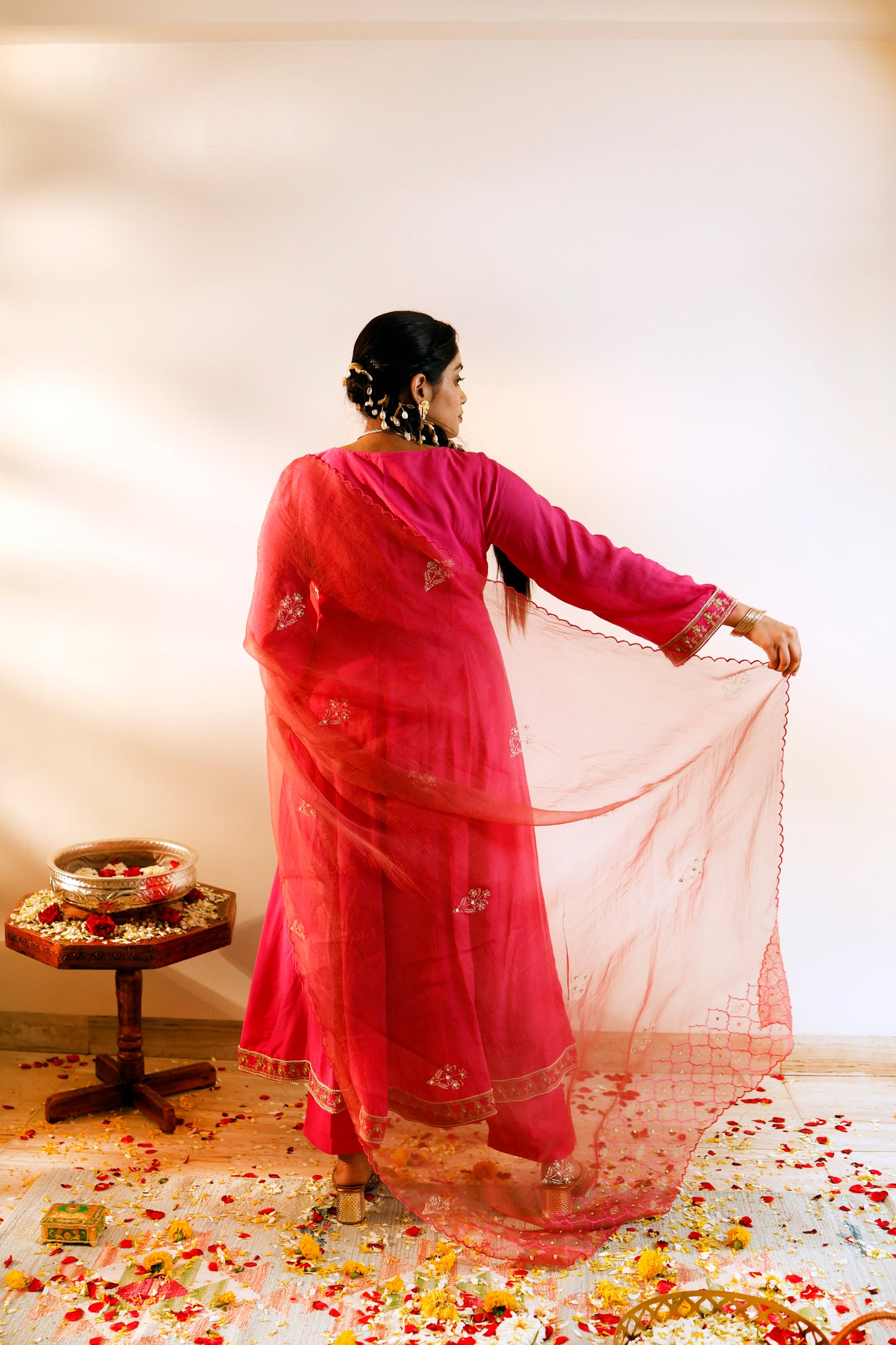 Surkhi Rani Pink Kalidaar Kurta Set