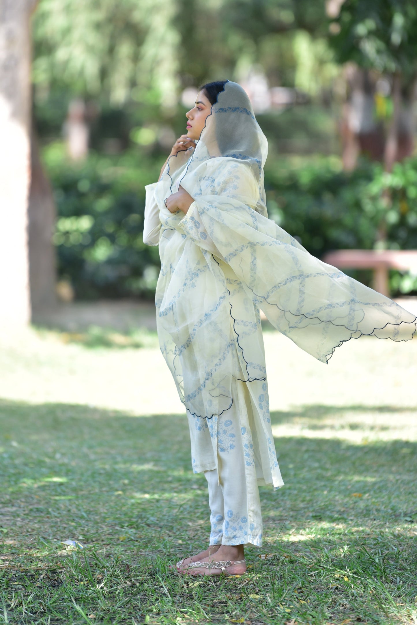 white-ivory-cotton-made-suit-set-of-3-handblock