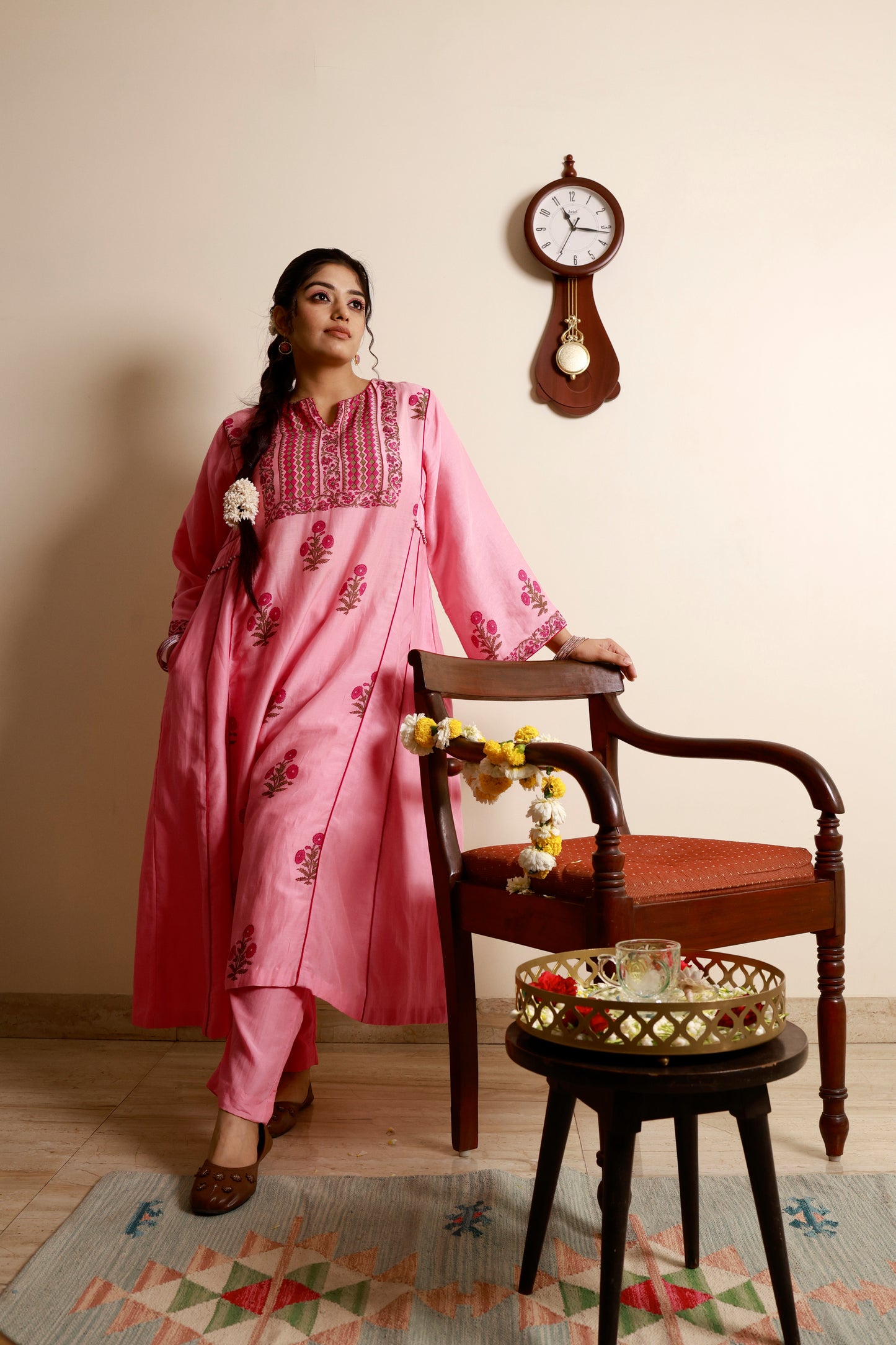Saanjh Light Pink Kurta Set