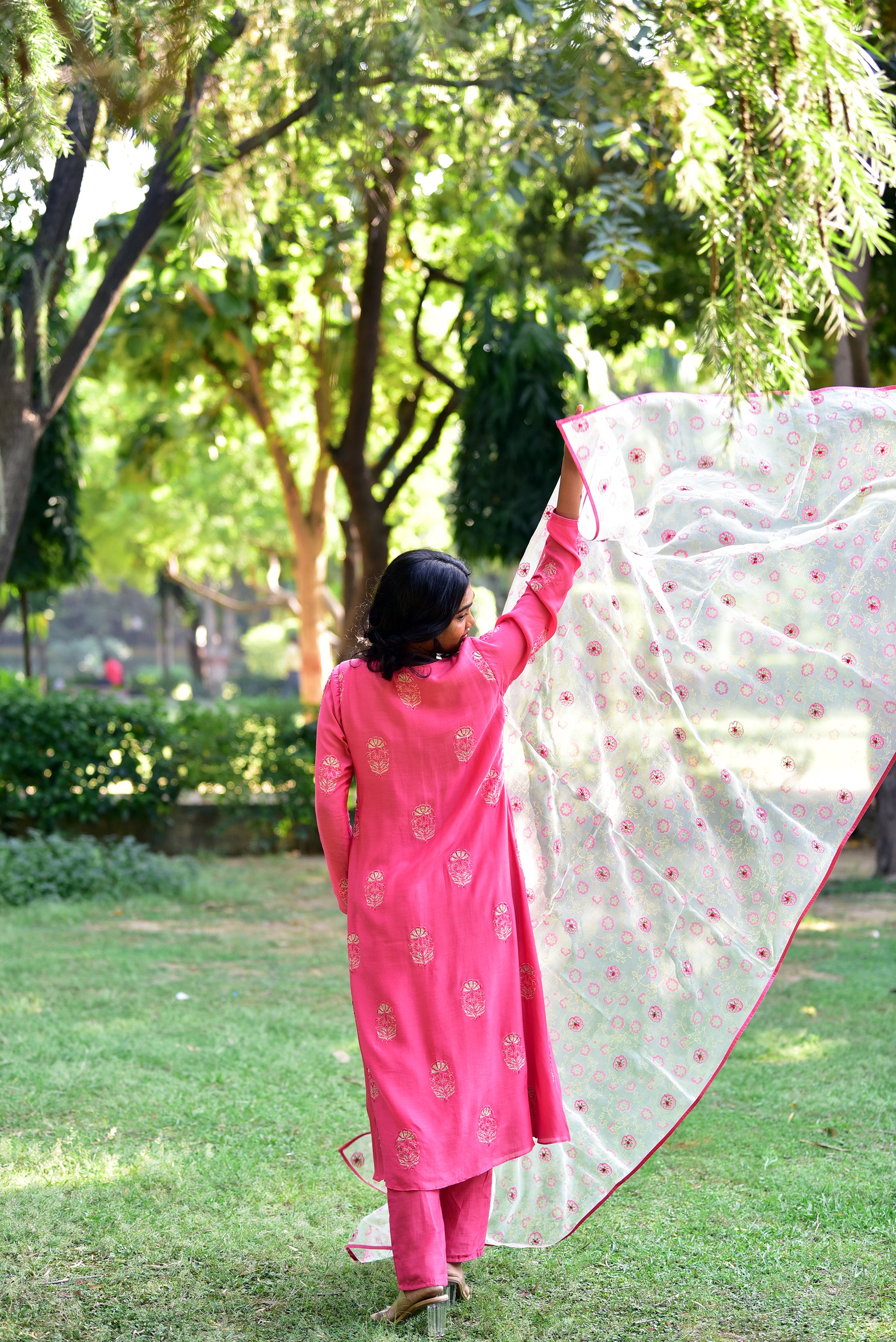 trending kurta set for girls-pink-handblock-silk-set-of-3