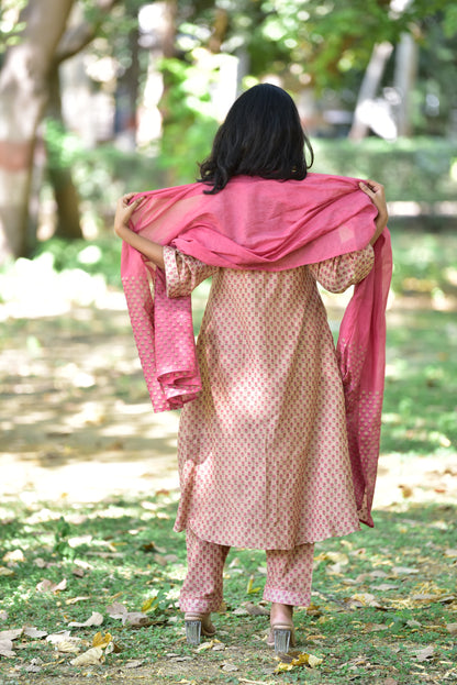 Beige Eva-rose Kurta Set