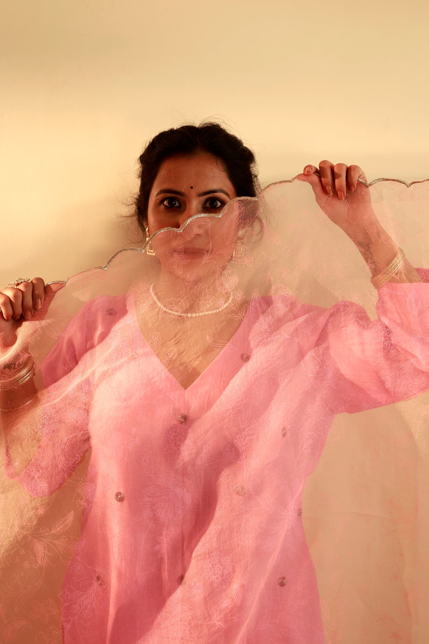 scalloped edges on organza dupatta, dabka and golden pitta work on pink chanderi